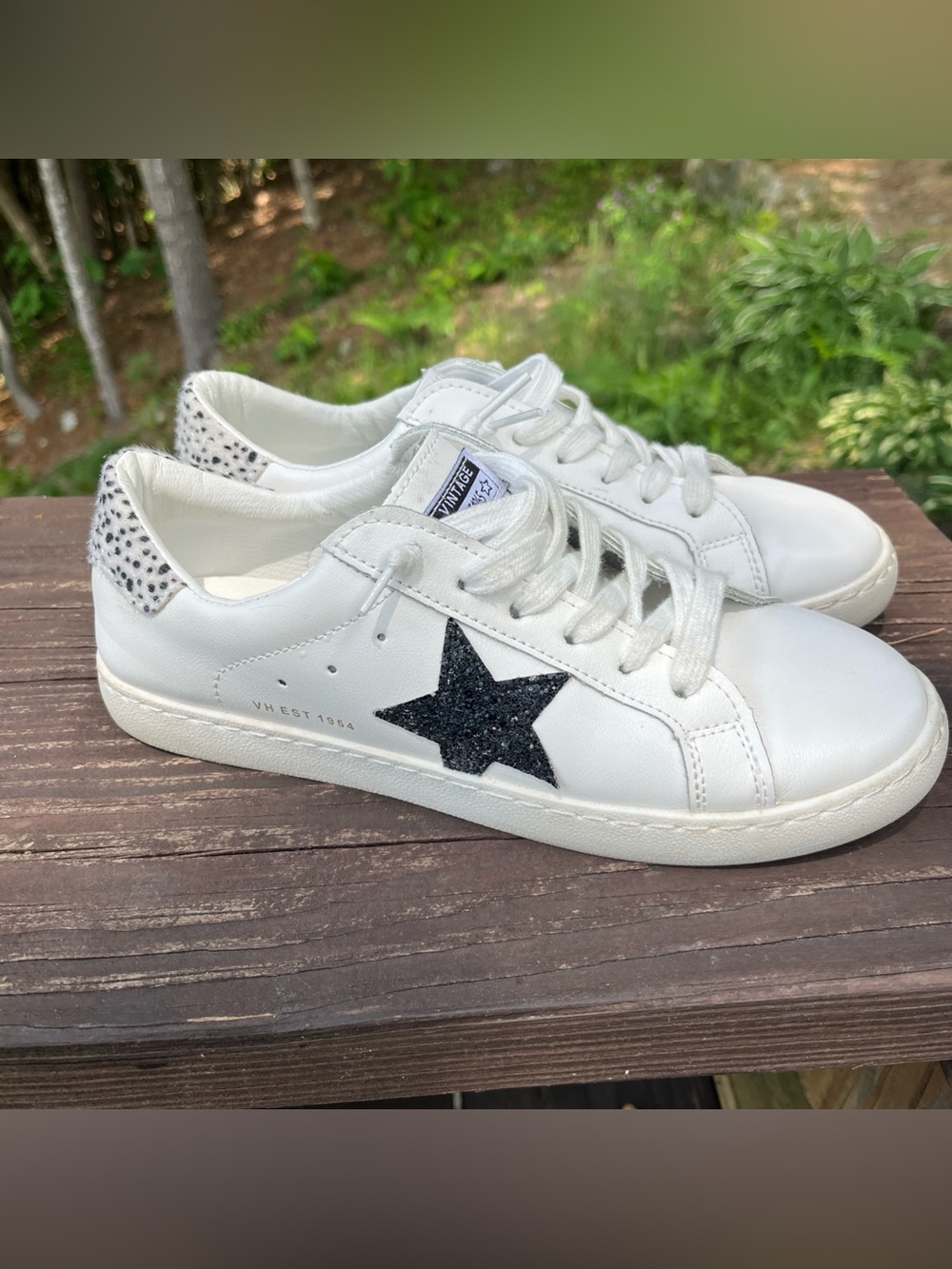 Vintage Havana Carla Lace-up Sneakers Women's Size 8.5 White/Black Cheetah Star